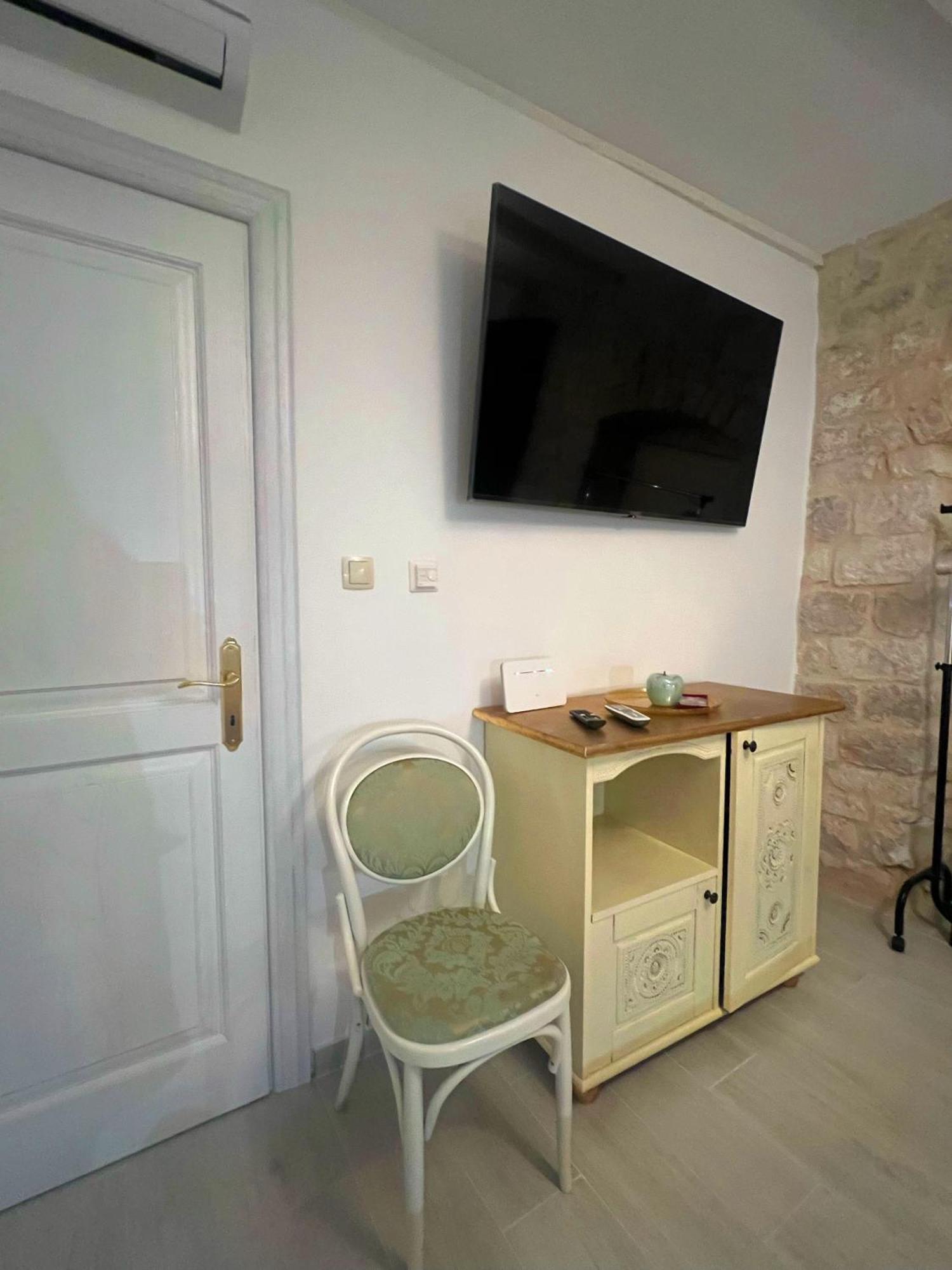 Dimora Picco Bello Trogir Eksteriør bilde